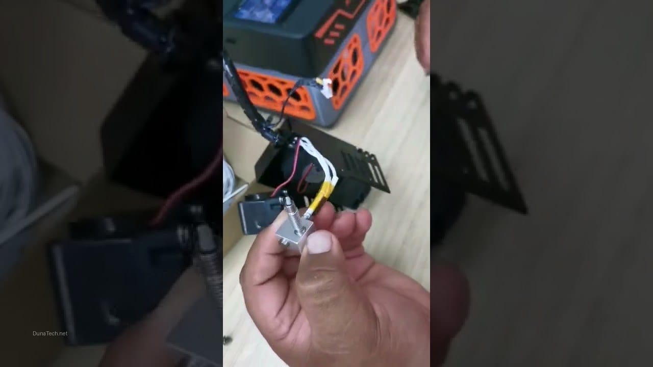impresora 3d filamento roto dentro del extrusor